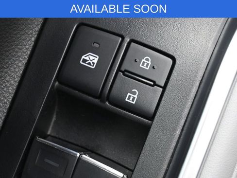 Used 2022 Toyota Highlander Platinum AWD/4WD image 13
