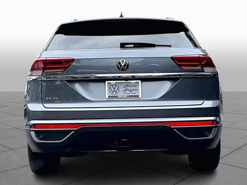 Certified 2023 Volkswagen Atlas Cross Sport SE w/ Panoramic Sunroof Package image 5
