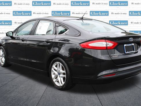 Used 2014 Ford Fusion SE FWD image 8