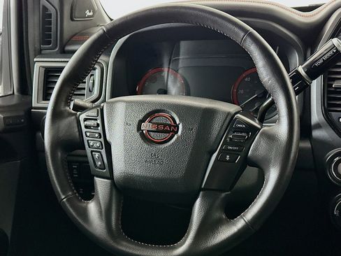 Used 2024 Nissan Titan PRO-4X w/ Pro-4x Convenience Package image 8
