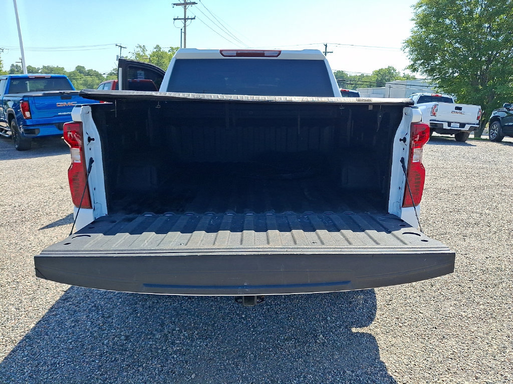 Used 2023 Chevrolet Silverado 1500 Custom AWD/4WD image 27