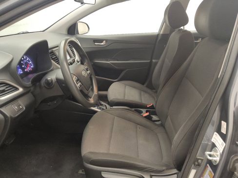 Used 2020 Hyundai Accent SE FWD image 17