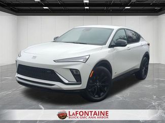 Used 2025 Buick Envista Sport Touring video 1