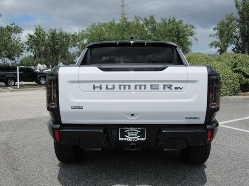 New 2026 GMC Hummer EV 2X image 5