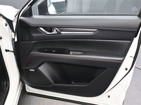 Certified 2024 MAZDA CX-5 Carbon Edition image 23