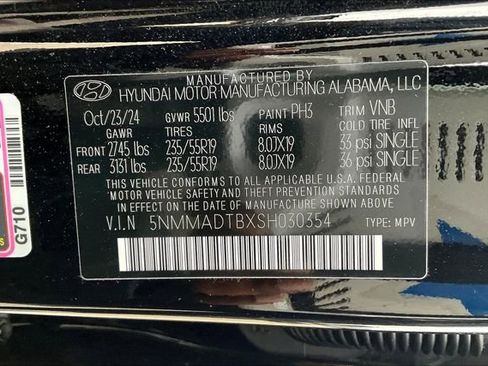 Certified 2025 Genesis GV70 2.5T Select w/ Select Package image 6