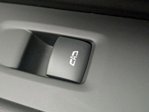 Used 2023 Chevrolet Tahoe RST image 36