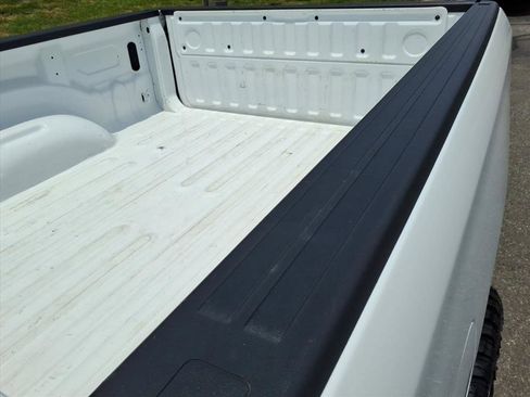 Used 2022 RAM 1500 Big Horn AWD/4WD image 14