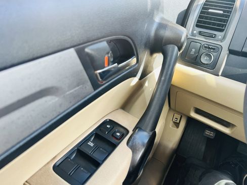 Used 2011 Honda CR-V SE image 12