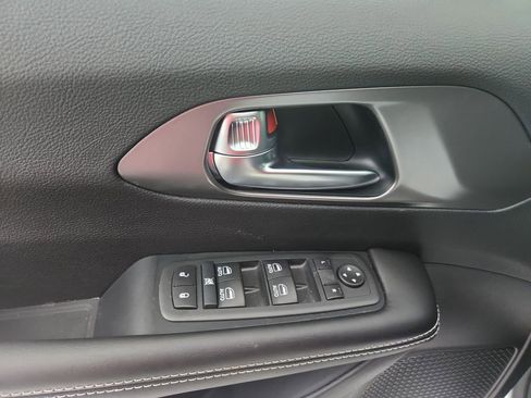 New 2026 Chrysler Voyager LX image 20