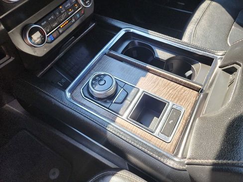 Used 2020 Ford Expedition Max Limited image 30