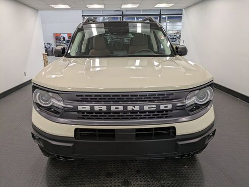 Used 2024 Ford Bronco Sport Badlands w/ Premium Package image 2