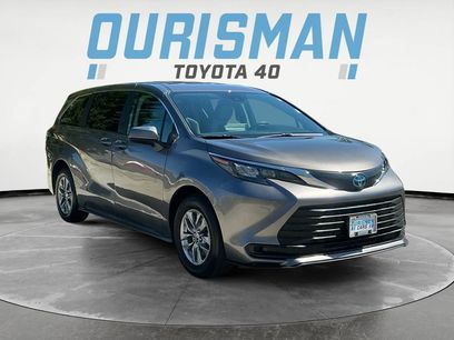 Used 2024 Toyota Sienna LE