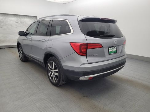 Used 2018 Honda Pilot Touring image 5
