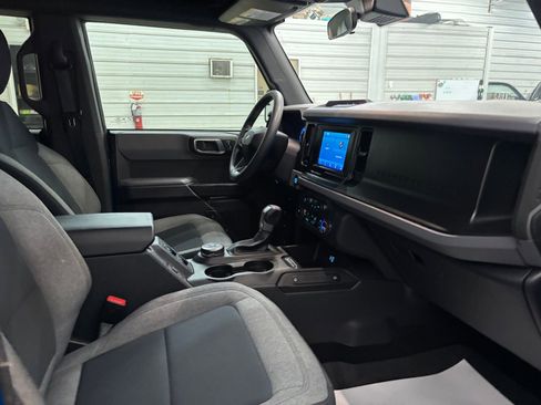 Used 2023 Ford Bronco 4-Door image 23