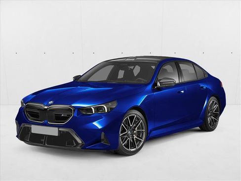 New 2026 BMW M5 image 1