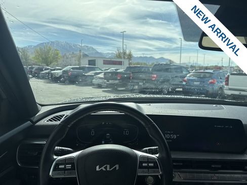 Used 2024 Kia Telluride EX X-Line image 20