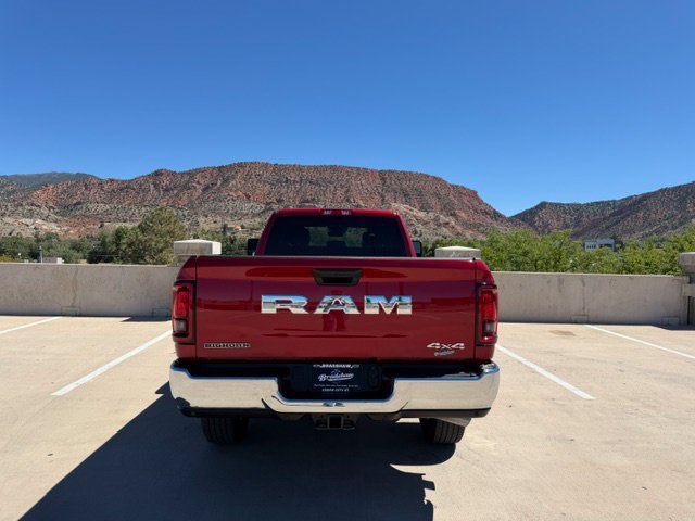 Used 2025 RAM 3500 Big Horn AWD/4WD image 7
