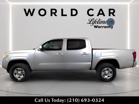 Used 2023 Toyota Tacoma SR AWD/4WD image 5