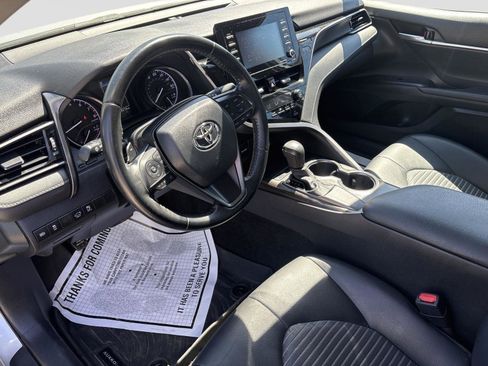 Used 2021 Toyota Camry SE FWD image 14