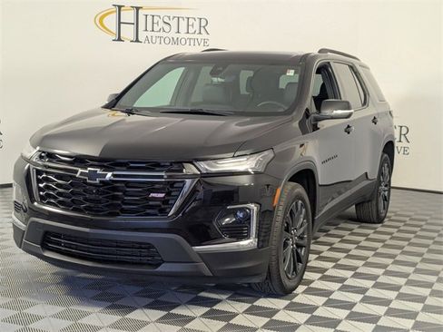 Certified 2023 Chevrolet Traverse RS w/ LPO, Floor Liner Package image 4