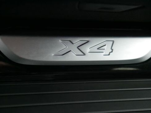 Used 2023 BMW X4 xDrive30i w/ Convenience Package image 21