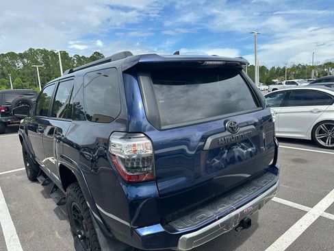 Used 2021 Toyota 4Runner TRD Off-Road Premium w/ Moonroof Package AWD/4WD image 3