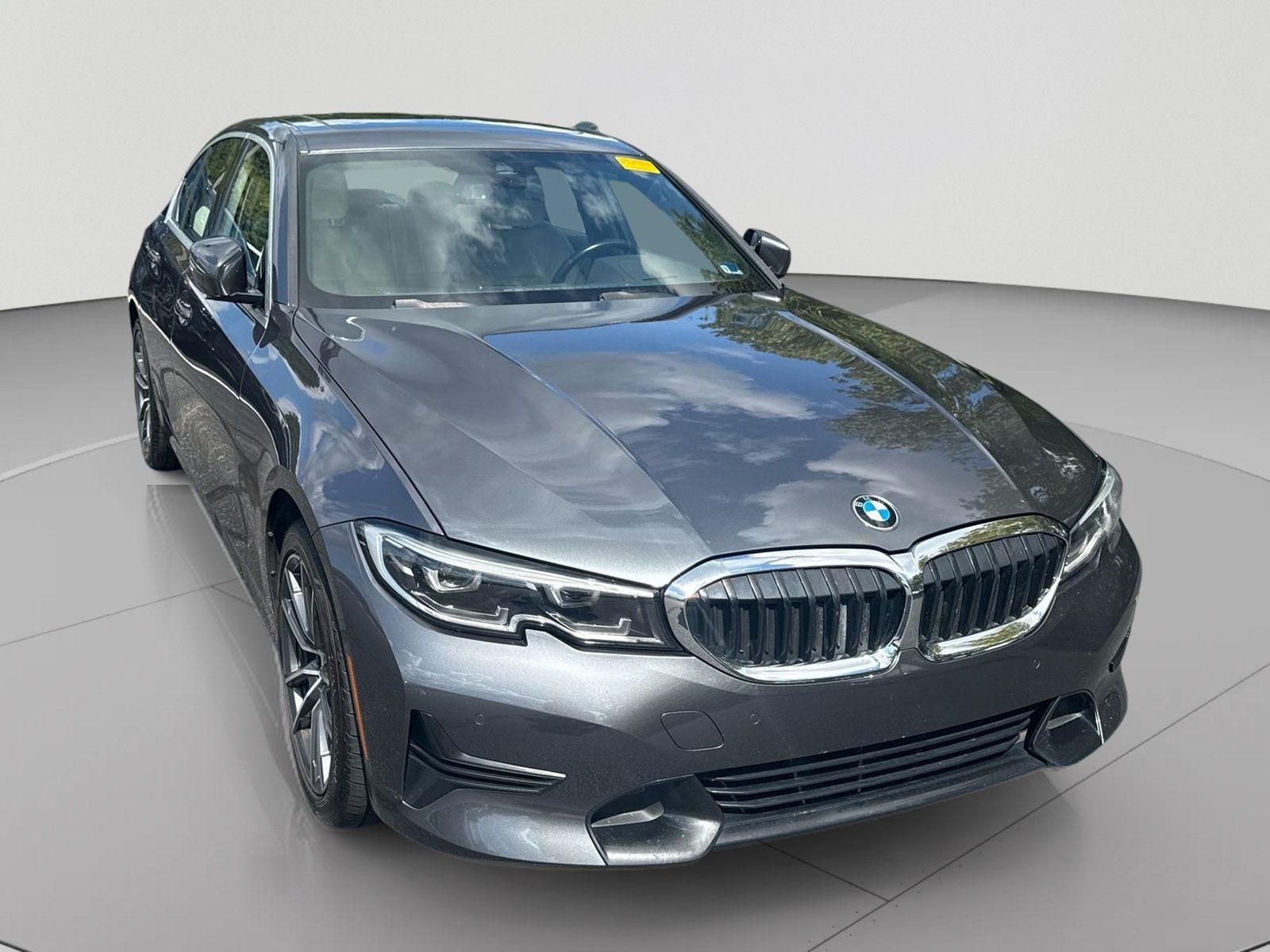 Used 2020 BMW 330i xDrive Sedan w/ Premium Package AWD/4WD image 3
