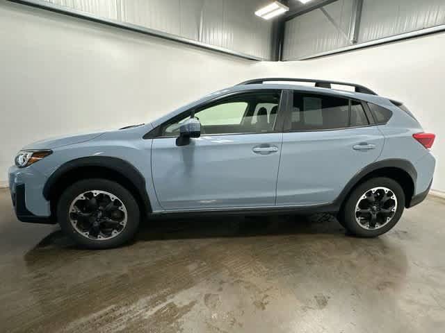 Used 2021 Subaru Crosstrek 2.0i Premium w/ Moonroof Package AWD/4WD image 2