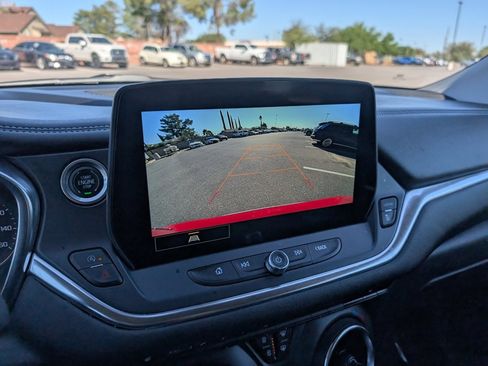 Used 2023 Chevrolet Blazer LT image 19