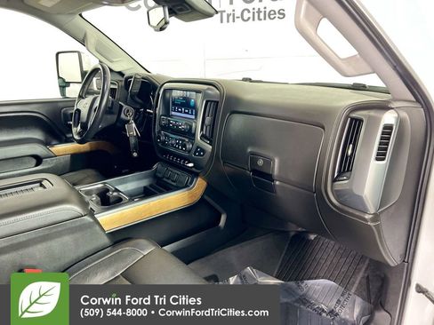 Used 2016 Chevrolet Silverado 3500 LTZ w/ Duramax Plus Package image 28