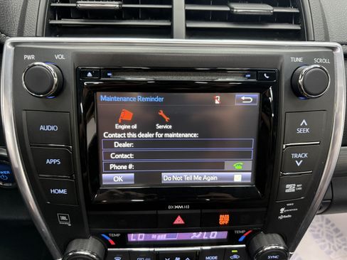 Used 2017 Toyota Camry XLE FWD image 16