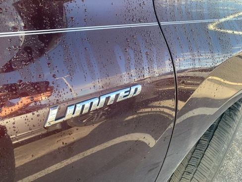 Used 2013 Toyota Highlander Limited image 6