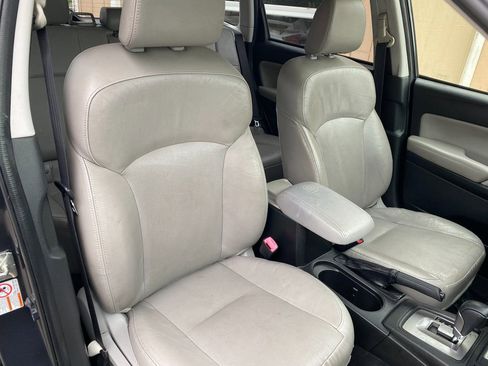 Used 2014 Subaru Forester 2.5i Touring w/ Rugged Package #2 AWD/4WD image 16