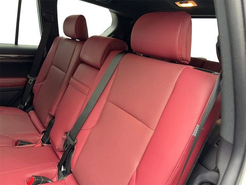 Used 2022 Lexus GX 460 Premium image 33