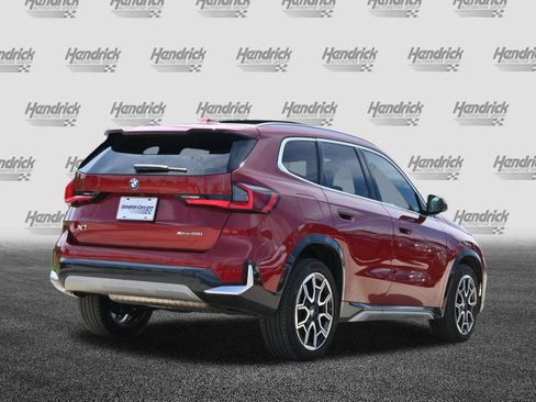 Used 2026 BMW X1 xDrive28i AWD/4WD image 9