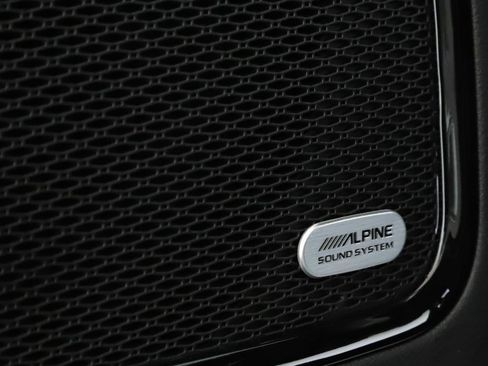 New 2026 Jeep Compass Limited image 32