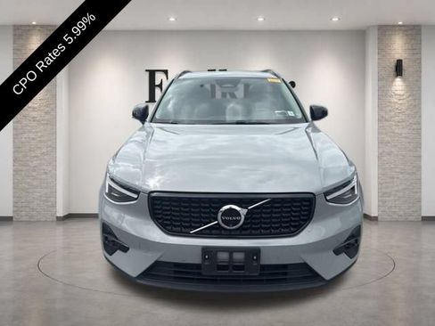 Used 2024 Volvo XC40 B5 Plus w/ Climate Package AWD/4WD image 25