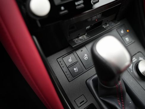 Used 2022 Lexus IS 350 F Sport image 34