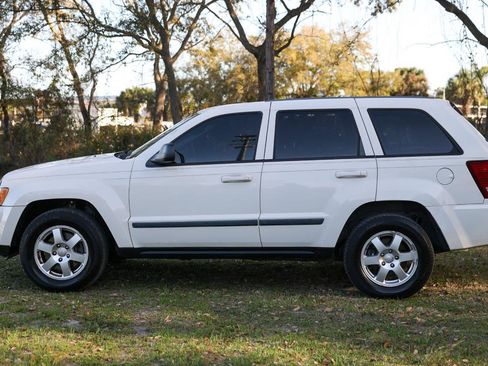 Used 2008 Jeep Grand Cherokee Laredo image 3