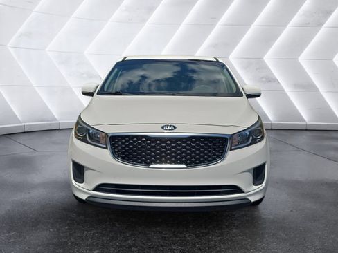 Used 2018 Kia Sedona L FWD image 8