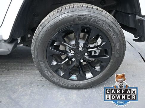 Used 2023 Jeep Wrangler Unlimited Sahara w/ Cold Weather Group image 41