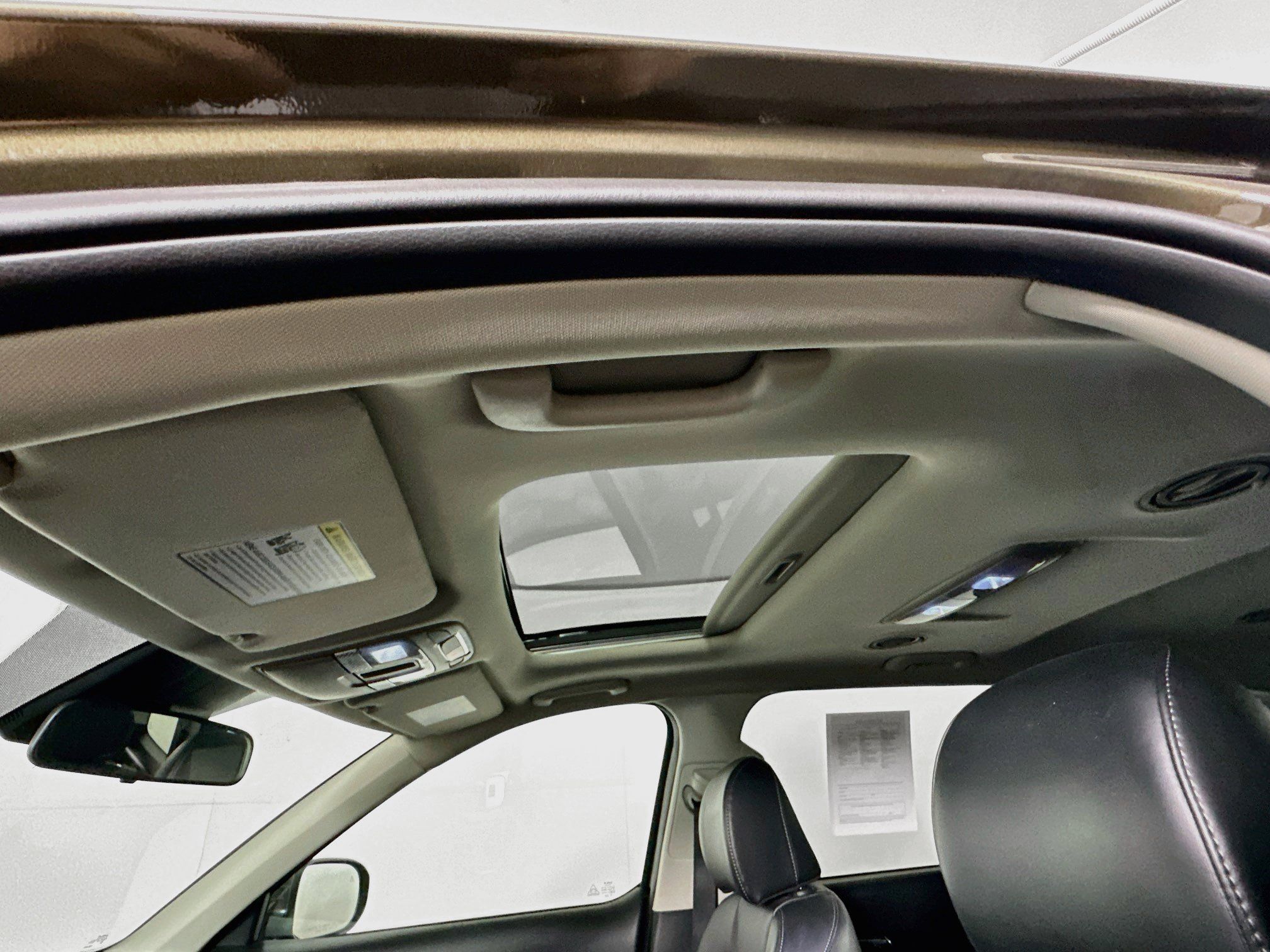 Used 2025 Kia Telluride S AWD/4WD image 25