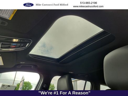 Used 2025 Jeep Grand Cherokee L Altitude AWD/4WD image 28
