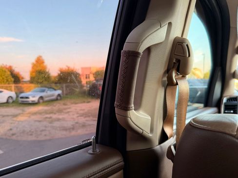 Used 2019 RAM 1500 Limited AWD/4WD image 26