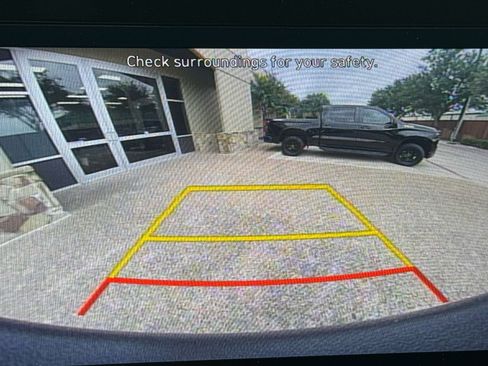 Used 2024 Hyundai Santa Cruz SEL image 32