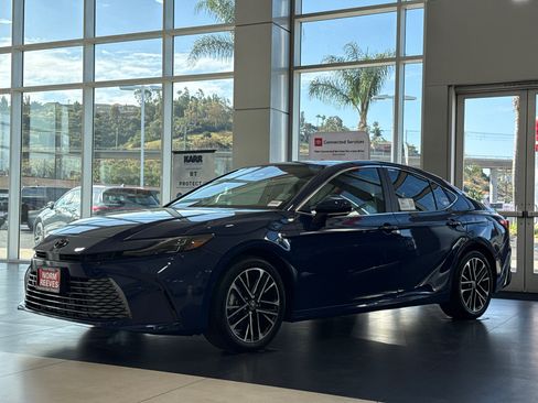 New 2026 Toyota Camry XLE FWD image 2