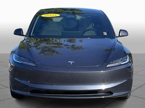 Used 2025 Tesla Model 3 Long Range image 3