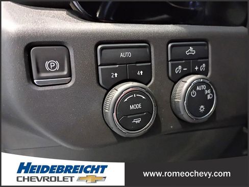 Certified 2024 Chevrolet Silverado 1500 LT image 25