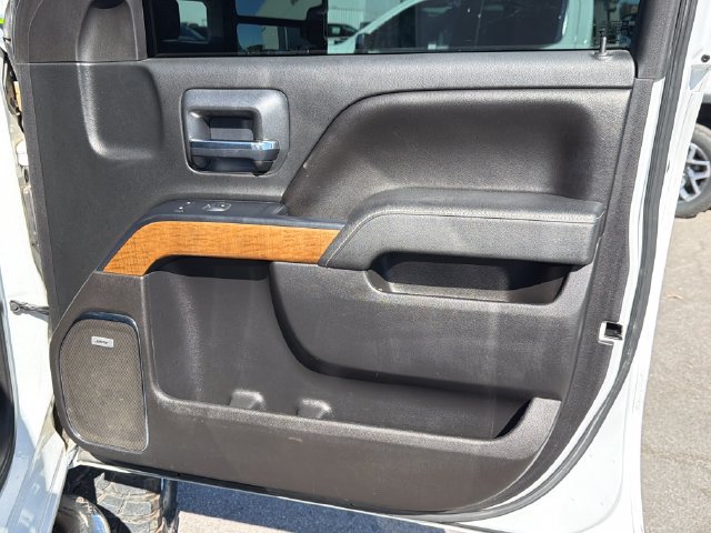 Used 2016 Chevrolet Silverado 2500 LTZ AWD/4WD image 22